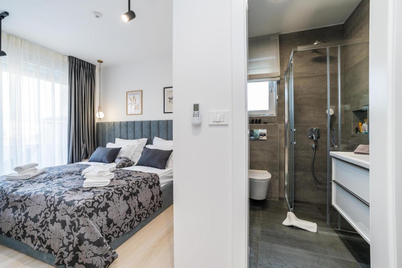 Luxury Sun With Private Pool And Jacuzzi Novalja